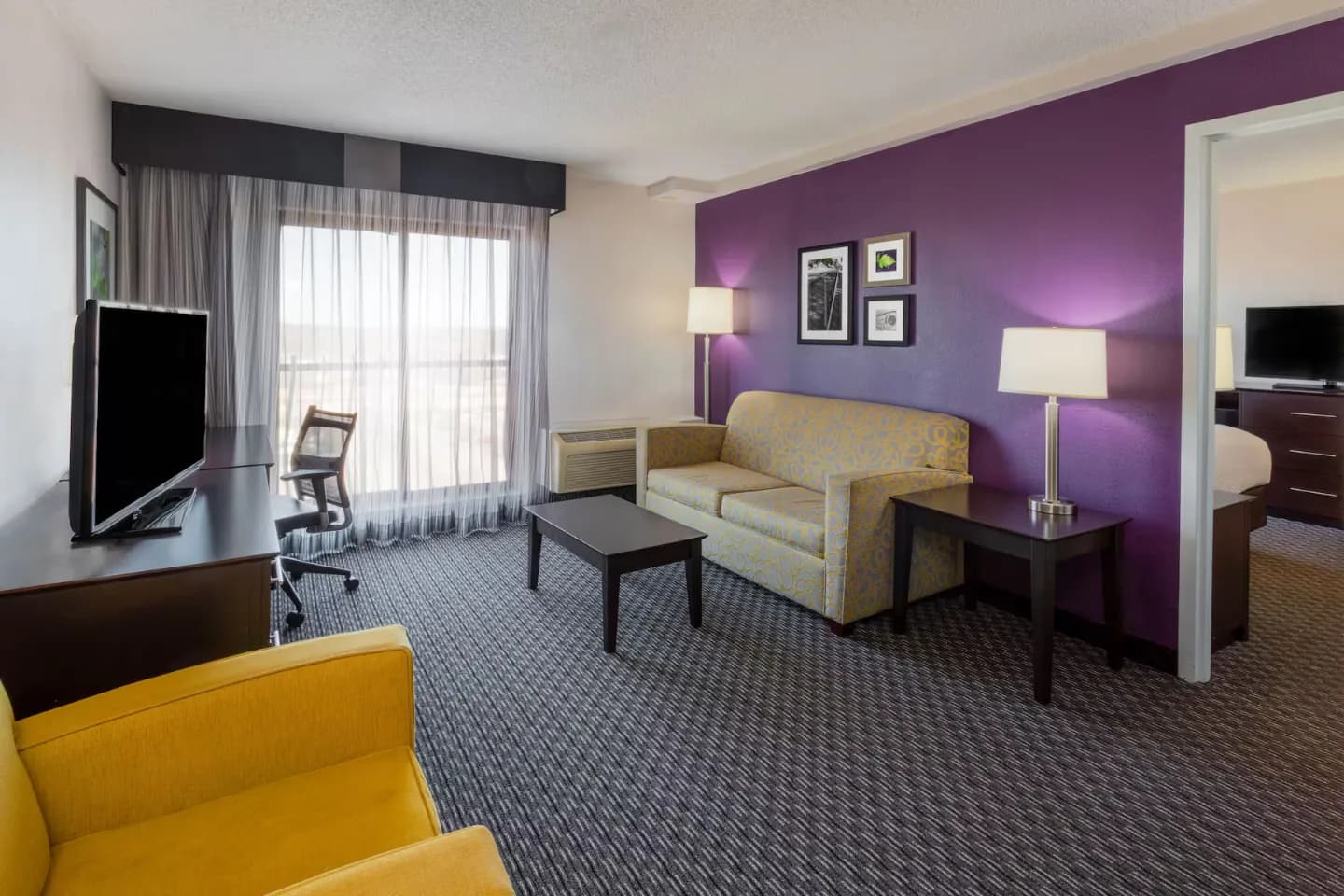 Two Room Suite Accessible gallery image 2